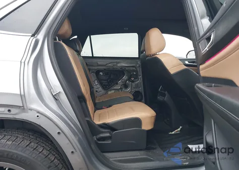 2024 Volkswagen Atlas Cross Sport 2.0T Sel R-Line from USA, damaged, VIN 1V2AE2CA1RC203494